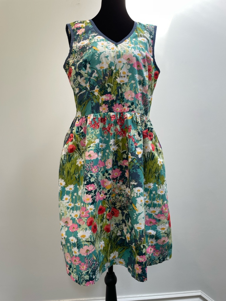 Mandala Designs Floral V-Neck Midi Dress In Teal And Multicolor-Medium